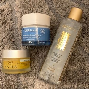 Lot of 4 skincare products